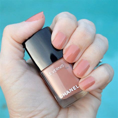 chanel bleached mauve vs|Top 10 Chanel Le Vernis Nail Shades + Lip Colors to Match.